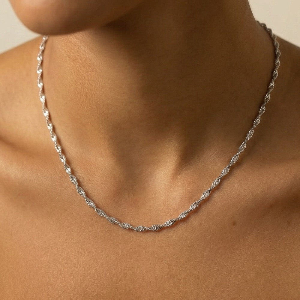Lunara Necklace