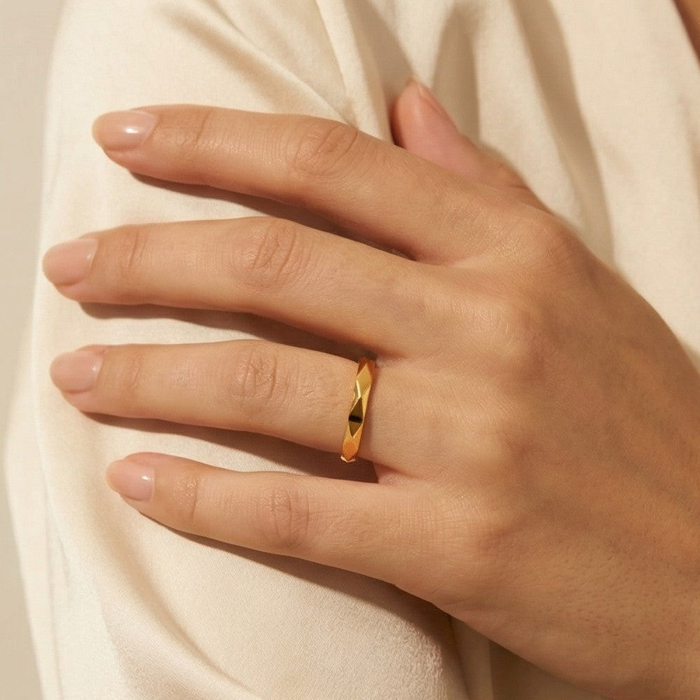 Isabella Ring