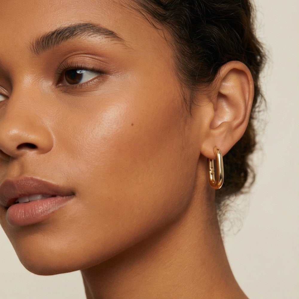 Elara Hoops