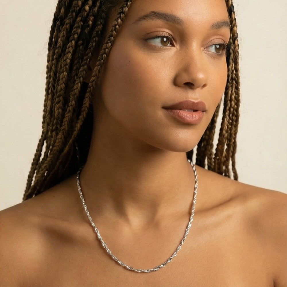 Lunara Necklace